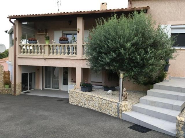 Appartement Rez De Chausse Bollene Exterior photo